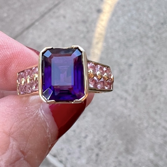 VINTAGE SOLID 14K YELLOW GOLD PURPLE EMERALD CUT AMETHYST & PINK SAPPHIRES RING - Picture 9 of 16